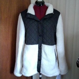 MADDEN GIRL snap up faux fur jacket size XL. NWT